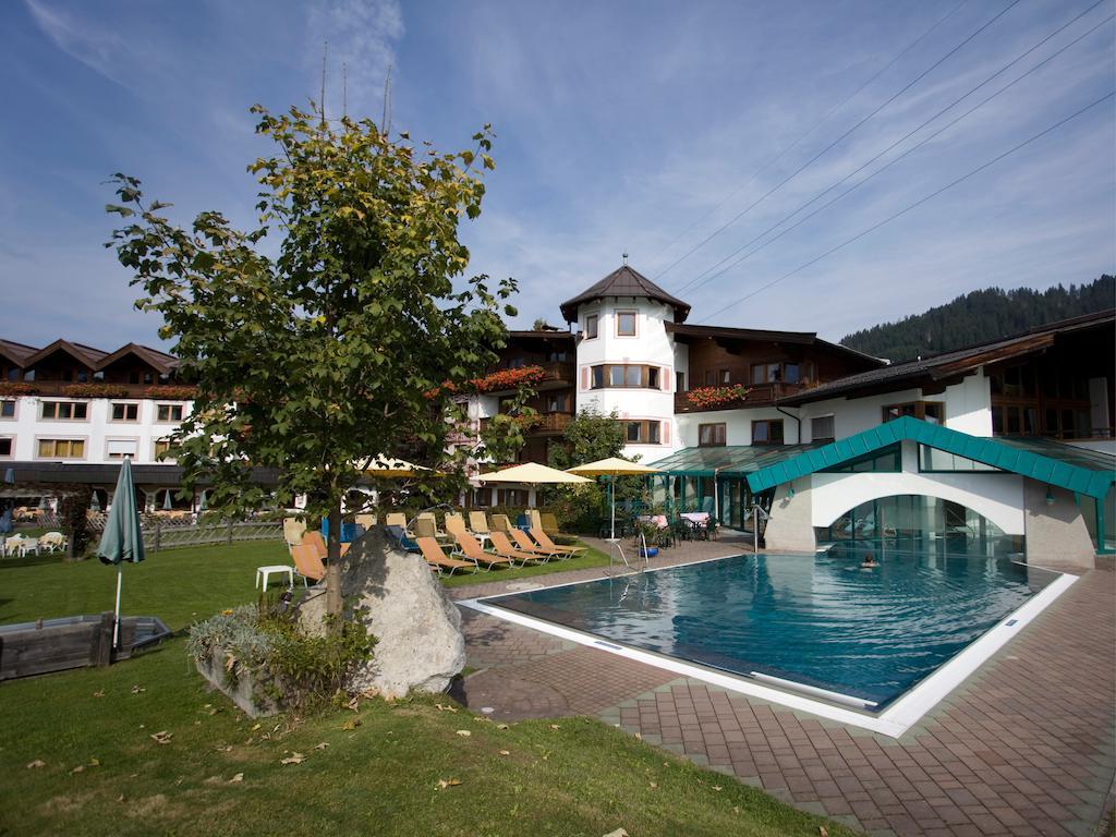 Erlebnishotel Kitzbuehler Horn Oberndorf in Tirol Exterior photo